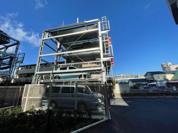 レーベン長岡天神CRESIST 1302号(駐車場)