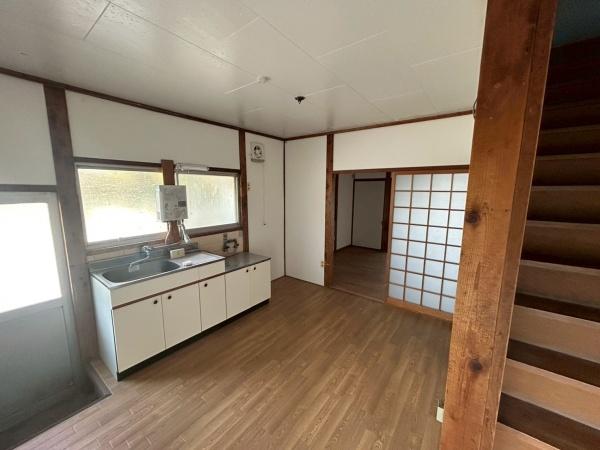 貸家　一文橋二丁目3-11北側