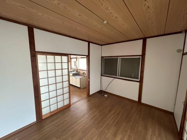 貸家　一文橋二丁目3-11北側