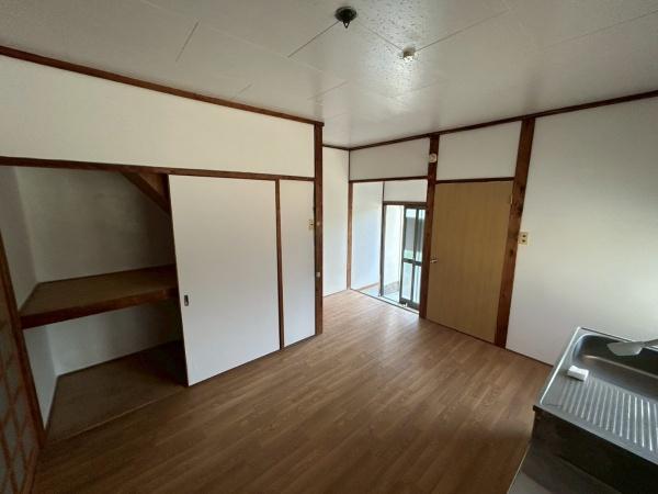 貸家　一文橋二丁目3-11北側