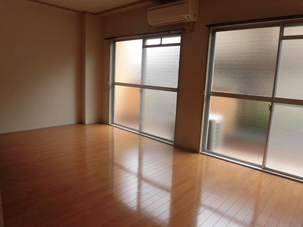 安井マンション
