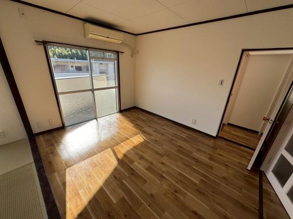 南円明寺ヶ丘団地12棟　406号