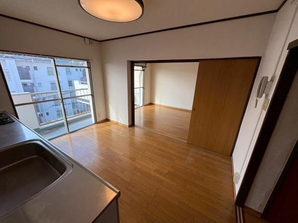 円明寺ヶ丘団地C棟405号