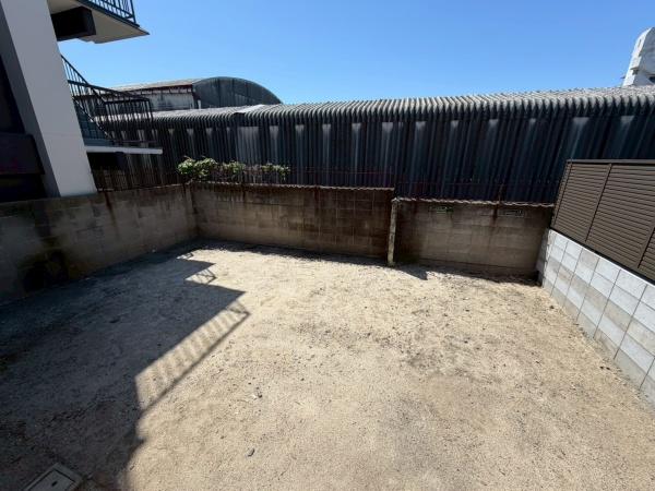 貸家　上鳥羽岩ノ本町327
