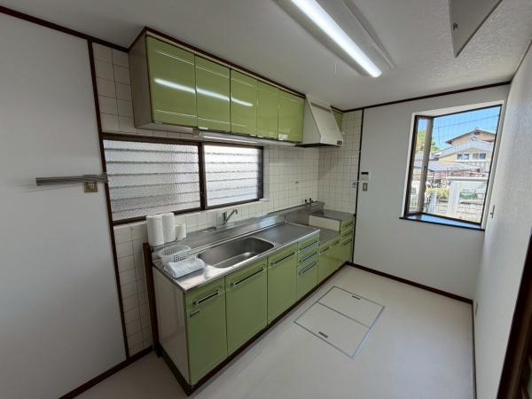 貸家　上鳥羽岩ノ本町327