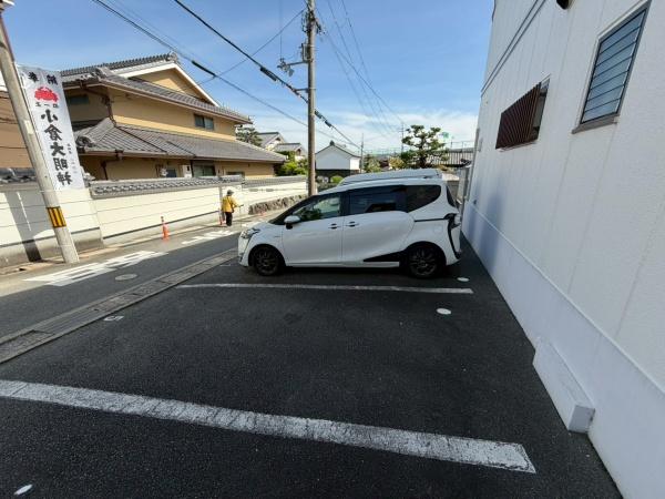 ファミーユ西条