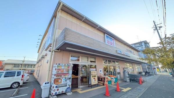 GRAMM下津林EAST(新鮮市場！　桂店)