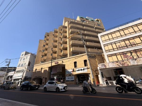 メゾンドール四条大宮　801号