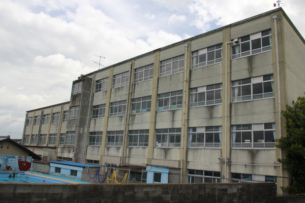 貸家　羽束師鴨川町203-16(京都市立横大路小学校)