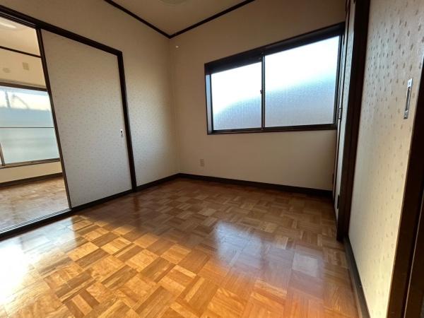 テラスハウス　太鼓山22-25