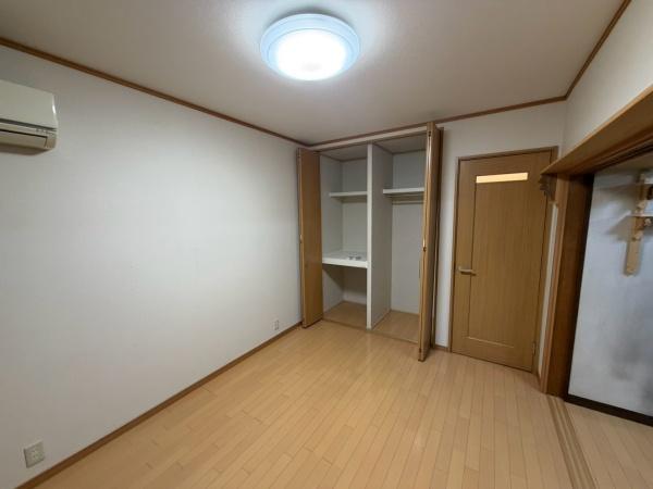 貸家　羽束師鴨川町280-67