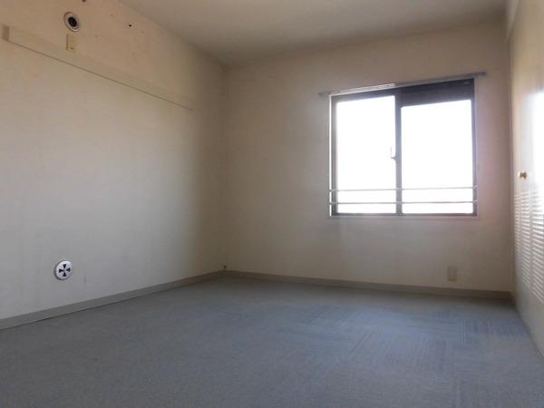 カーサ西向日(洋室)