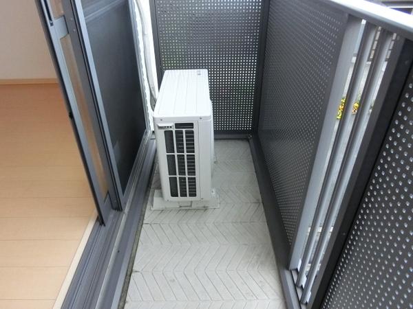 アドラブール岩井