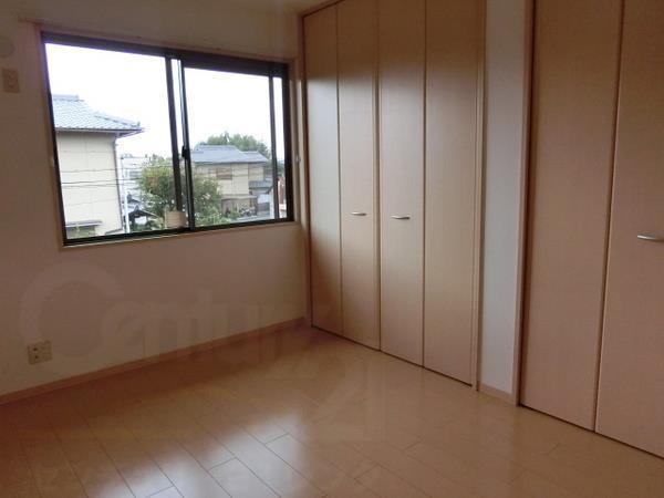 アドラブール岩井