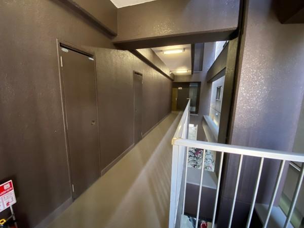 フラッツ東向日