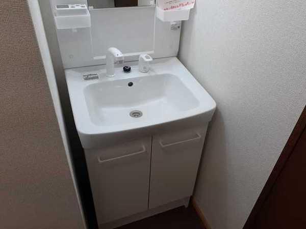 アミュゾン菱川