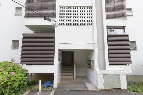 円明寺ヶ丘団地L棟104号