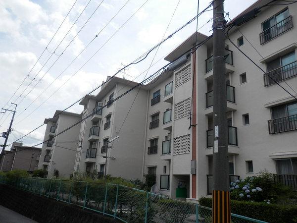 円明寺ヶ丘団地L棟104号