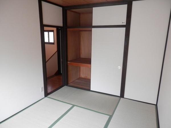 安井テラスハウス
