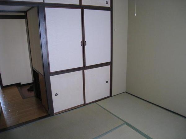 竹の台団地Ｅ２　302号