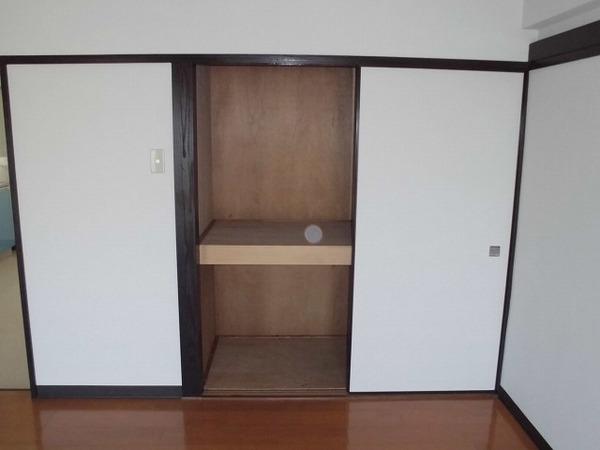 三宅マンション