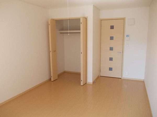 カーサ・プラシードU(収納)