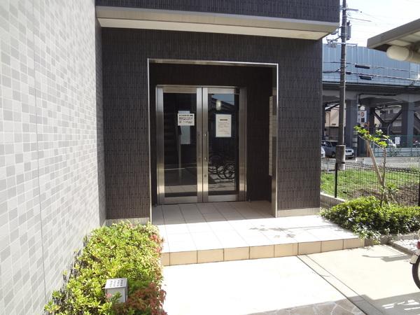 ノイブルーメ桂川