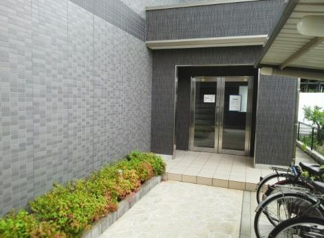 ノイブルーメ桂川