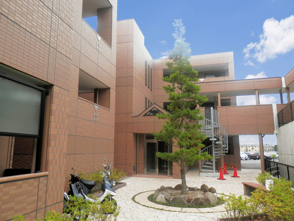 サンライト川向井