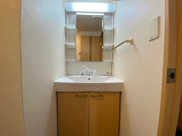 サンライト川向井