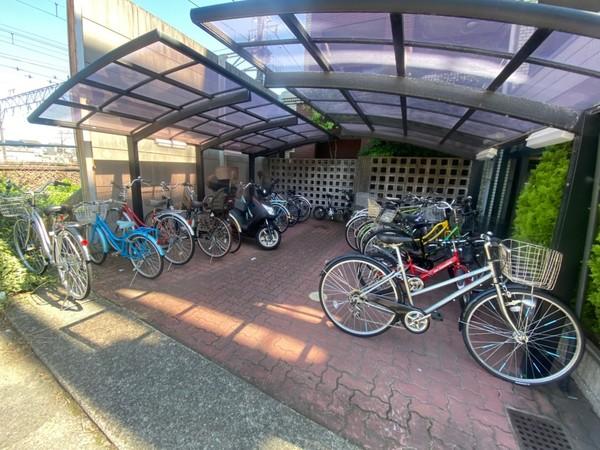 ラ・セーヌFマンション(駐車場)