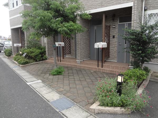 ソレイユ西向日A棟(エントランス)