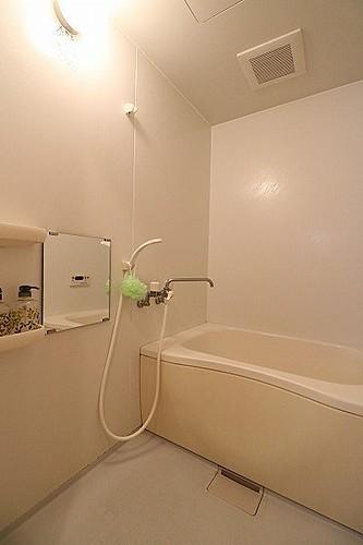 ソレイユ西向日A棟(バス)