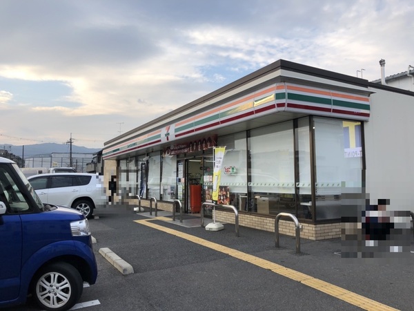 ハイツ長岡京(セブンイレブン長岡京開田１丁目店)