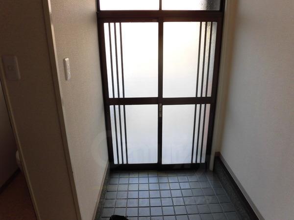 貸家　納所岸ノ下25-58