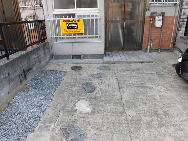 貸家　納所岸ノ下25-58