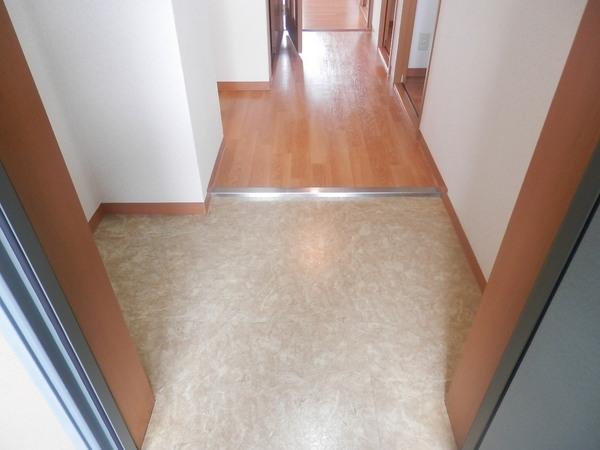 ダイナソアール