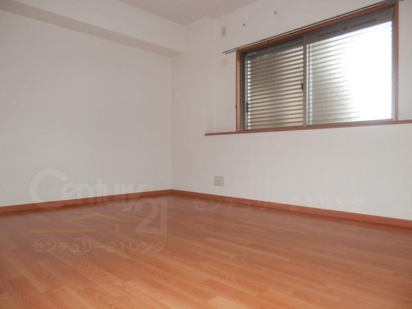 ダイナソアール