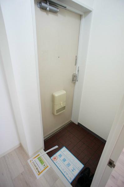 ノイエクラッセ山崎