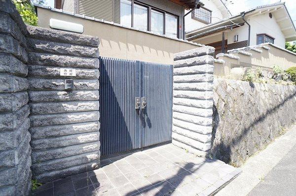 貸家 梅が丘三丁目75(エントランス)