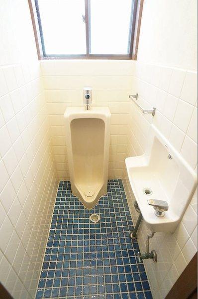 貸家 梅が丘三丁目75(トイレ)