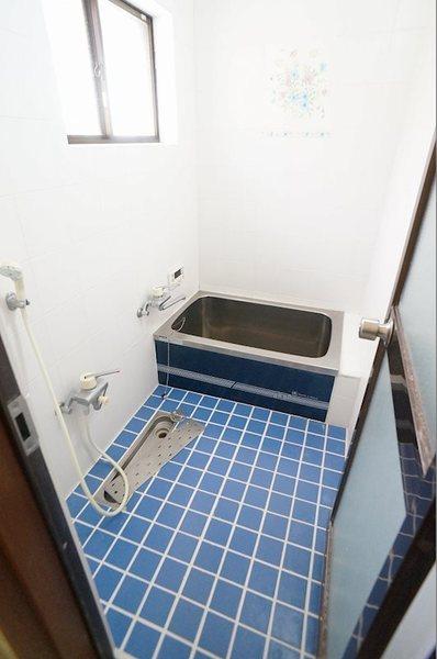 貸家 梅が丘三丁目75(バス)