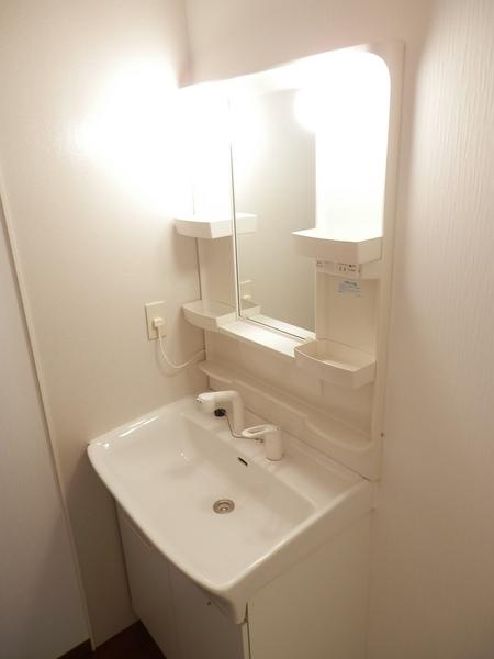 メゾンドール榮