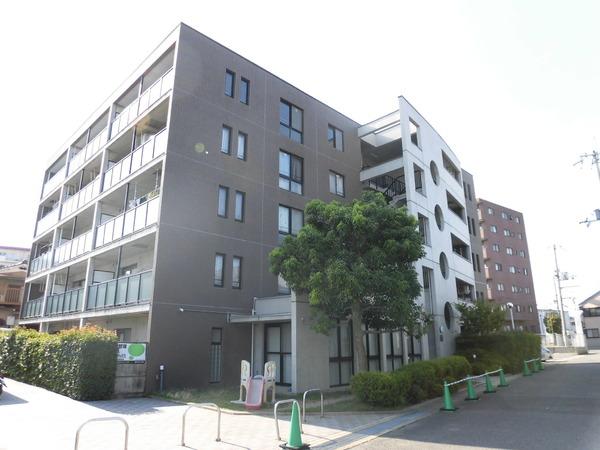 カーサ西向日