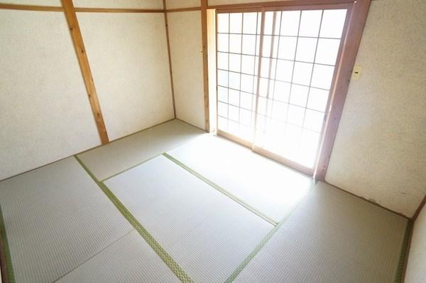 孝栄ハイツ