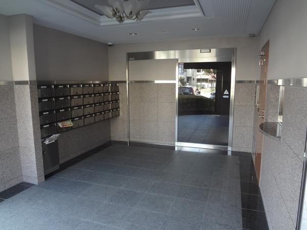 デルニエ向日町