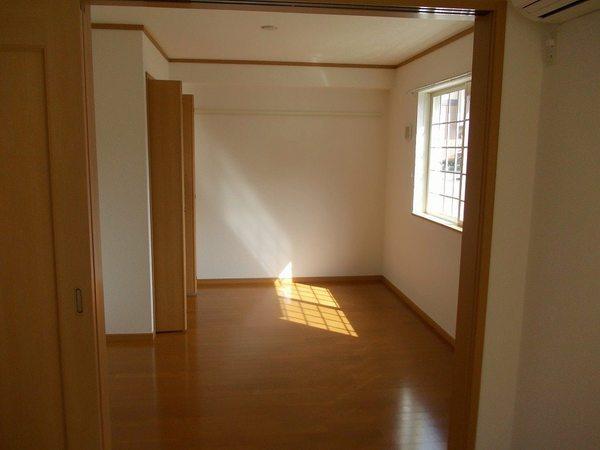 グレースコート