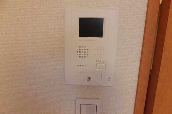 レオパレスダボス