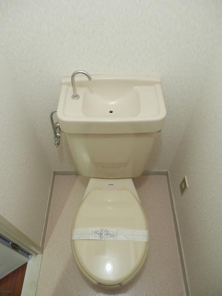 ハイツ山茶花