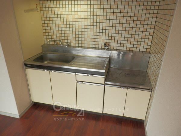 ハイツ山茶花